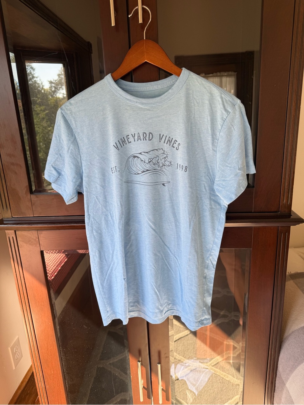 Vineyard Vines Pale Blue Wave Graphic Short Sleeve Tee